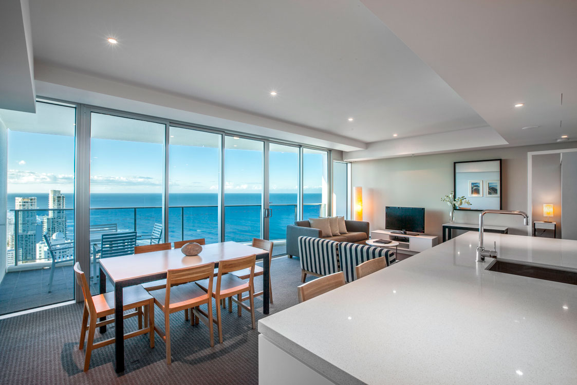 Ocean View Hilton Apartment Gold Coast